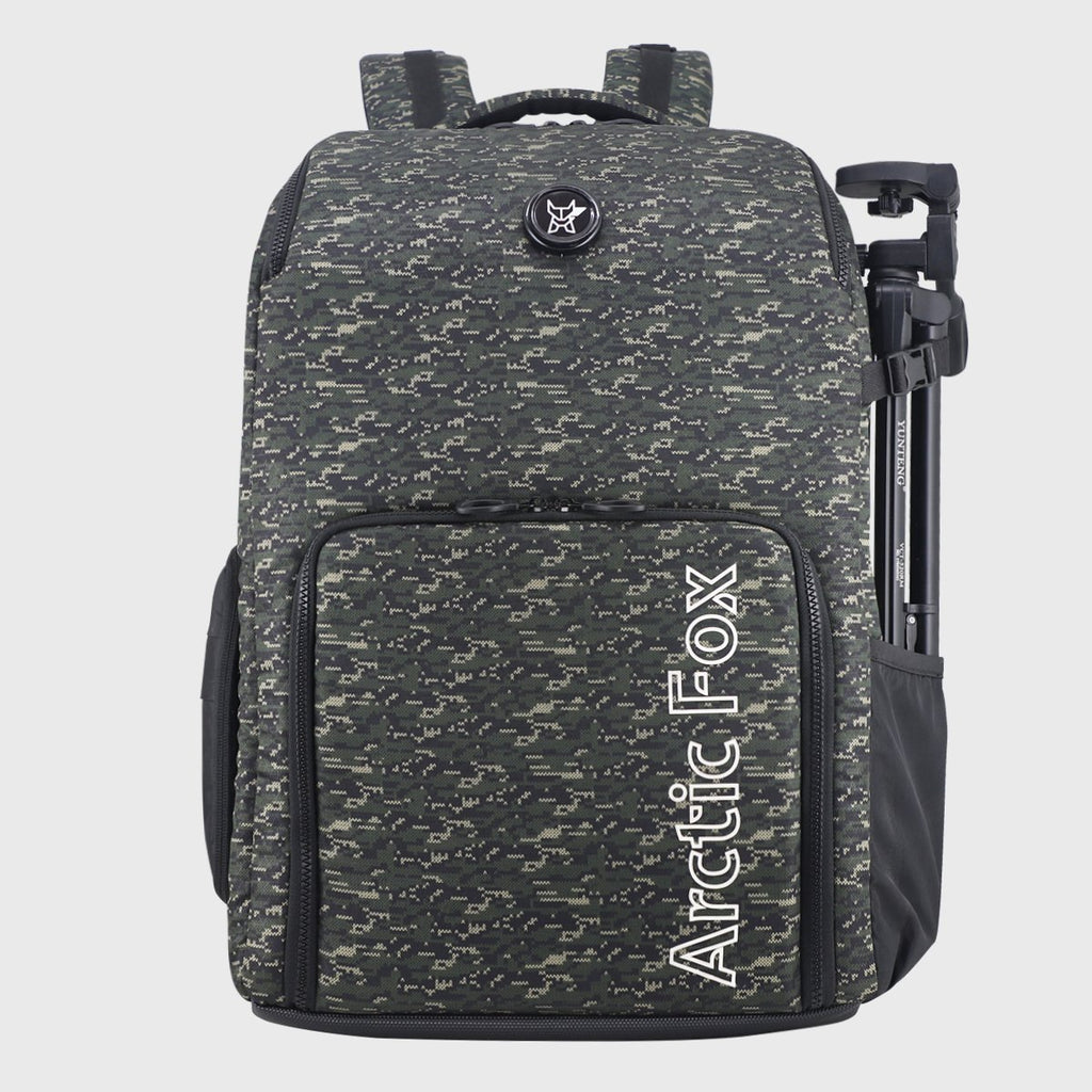 https://cdn.shopify.com/s/files/1/0226/7407/9819/files/Arctic_Fox_Poloroid_Camera_Backpack_1080_x_1080.mp4?v=1637046790